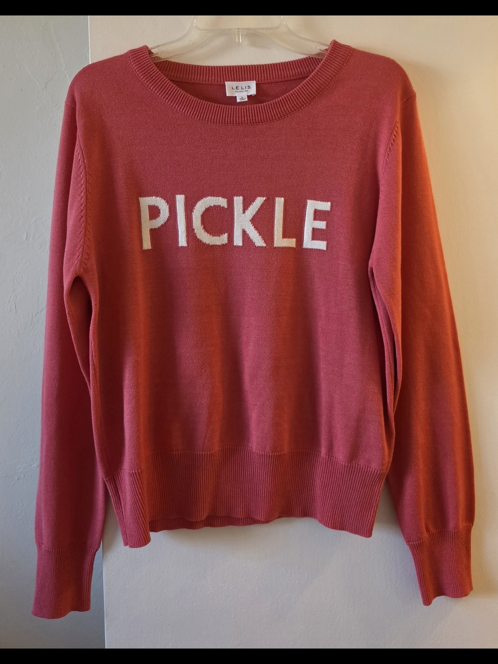 Le Lis 'PICKLE' Crewneck Sweater in Coral Pink
